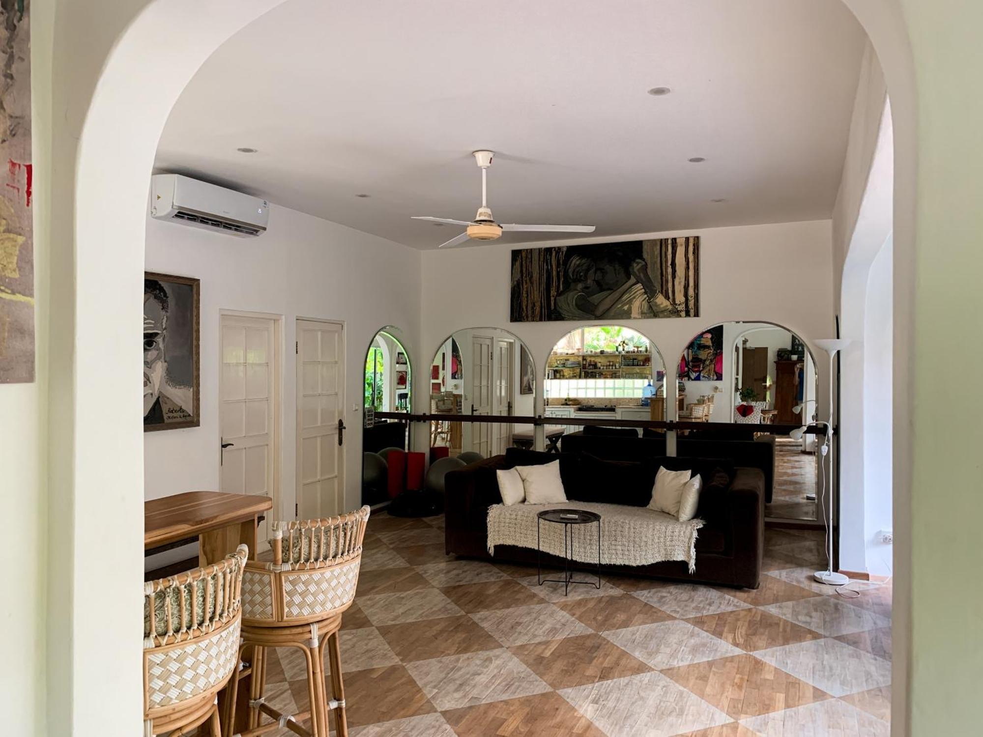 Villa Tropical Oasis 2 Bedroom - Near Seminyak (Bali)